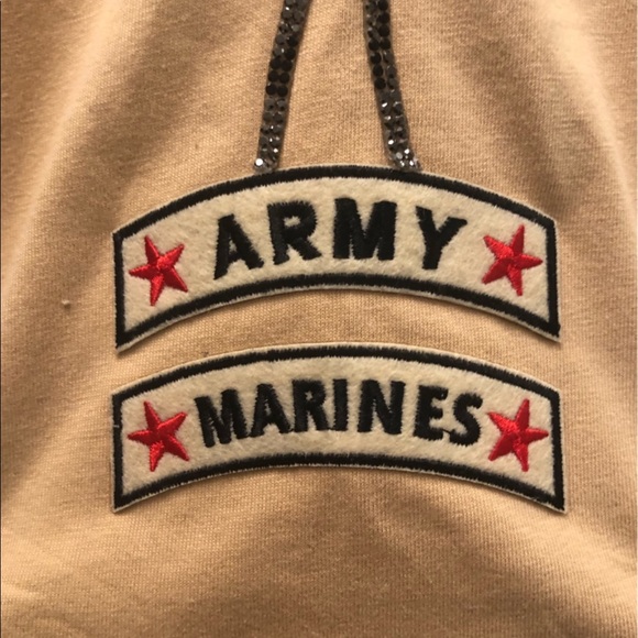 military t-shirt reads especially for you with your name and surname - Picture 4 of 8